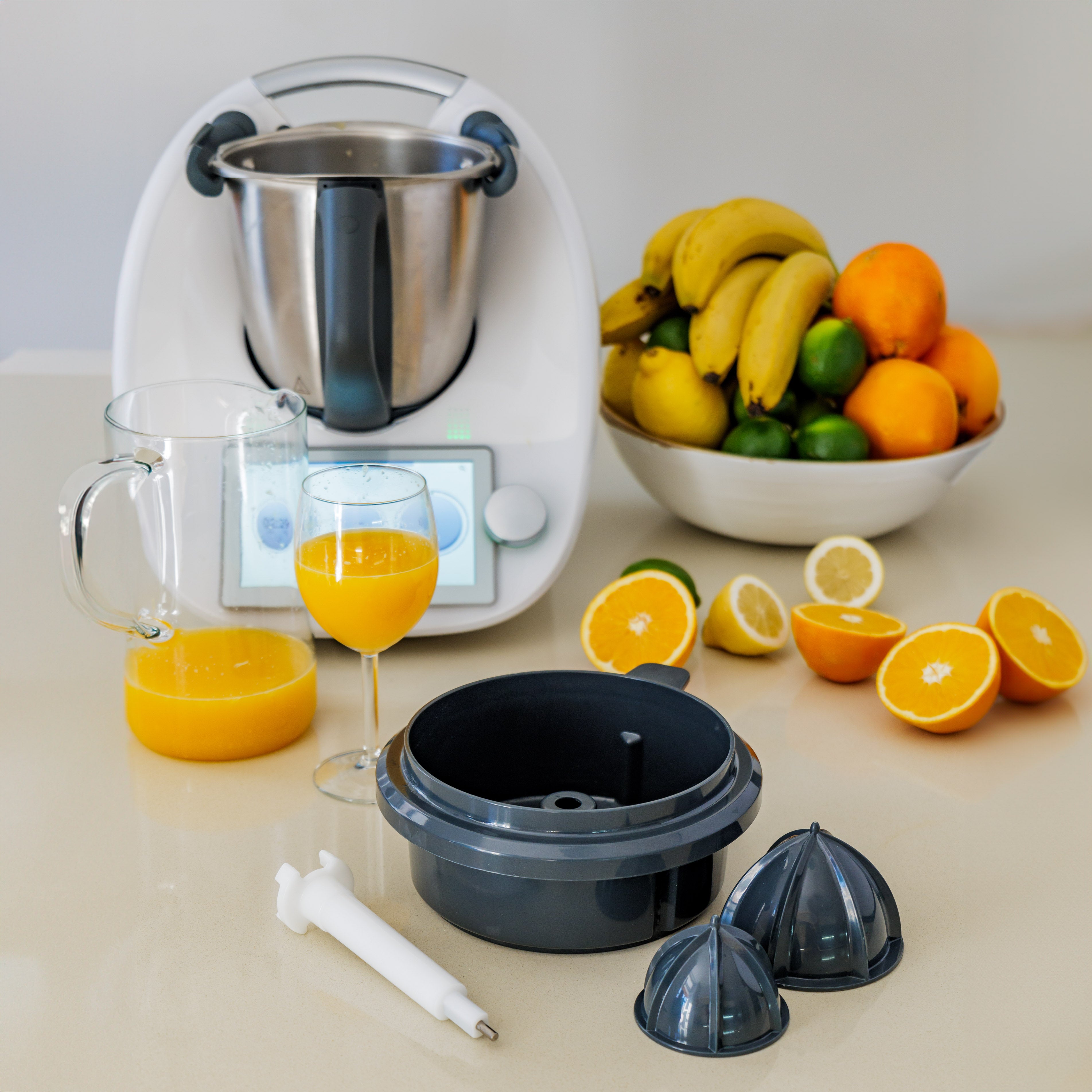 Pressix - Citrus Juicer for Thermomix (+ 2 FREE Accessories)